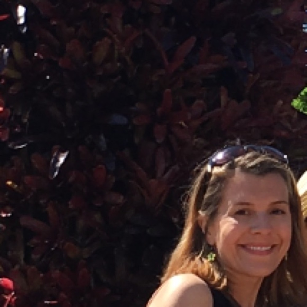 Meet your Posher, Laura