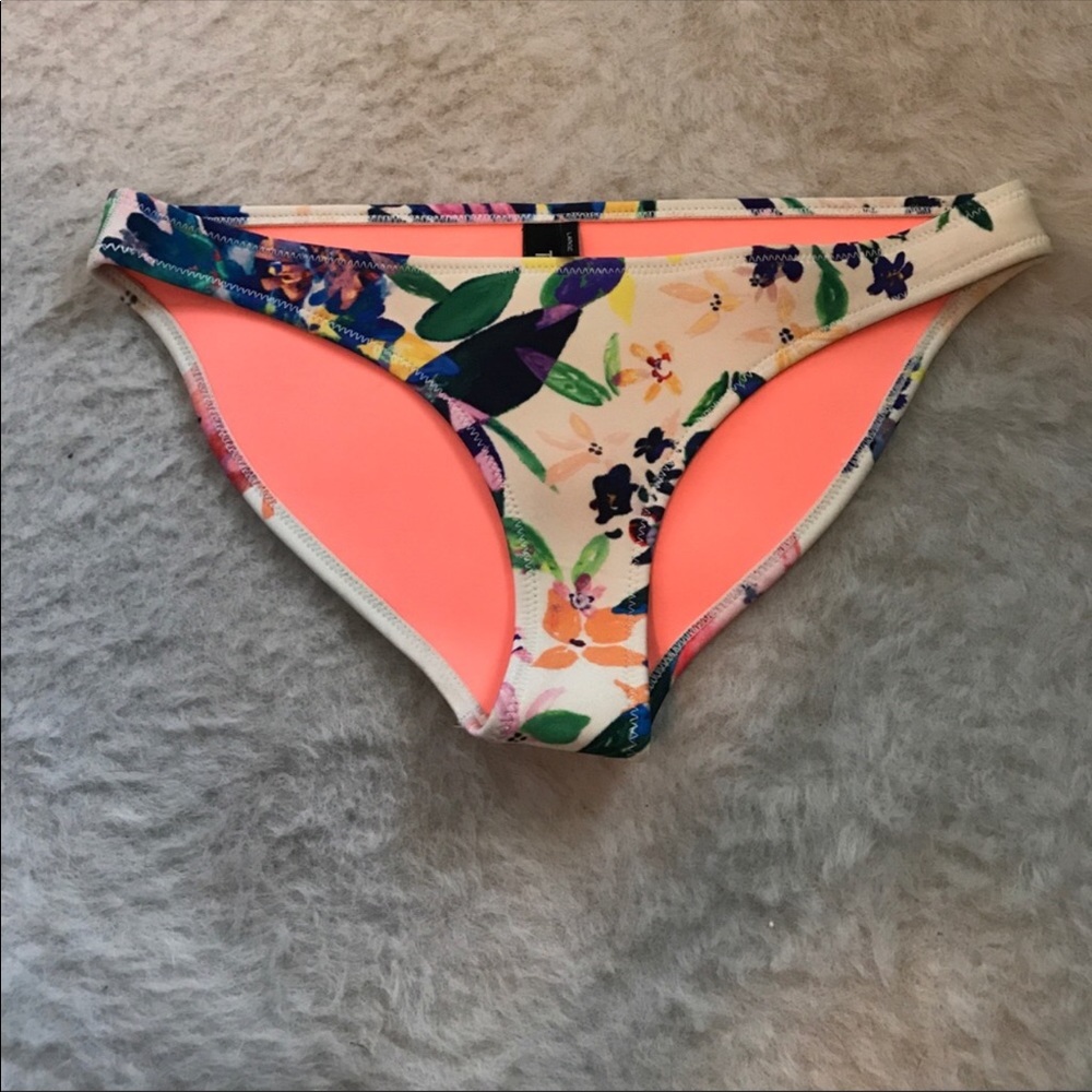 Triangl floral bottoms