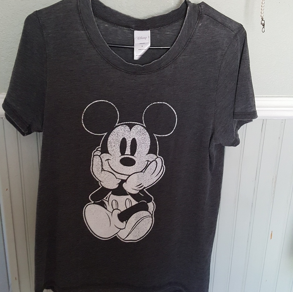 Women's t-shirt
