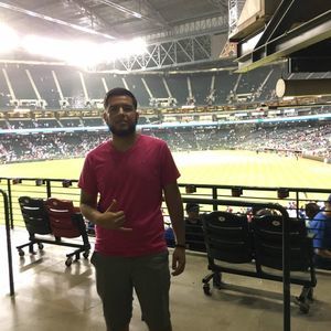 Meet your Posher, Mauricio