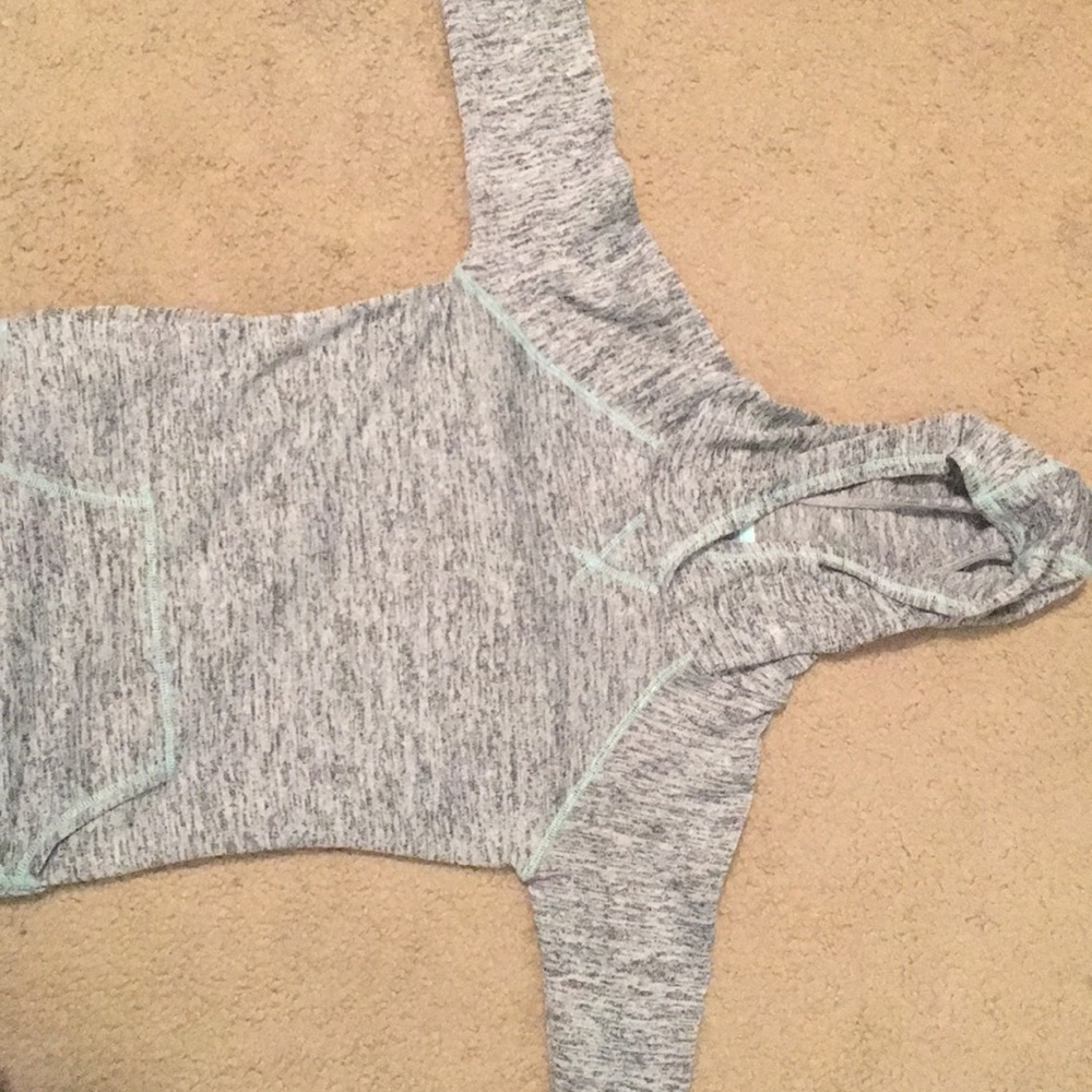 A long sleeve shirt// hoodie