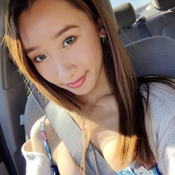 Meet your Posher, Cindy - Picture 1 of 1