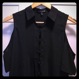 Off the shoulder Express blouse