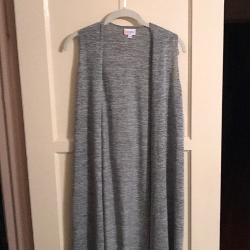 XS Joy. NWT. Soft fabric and perfect grey.