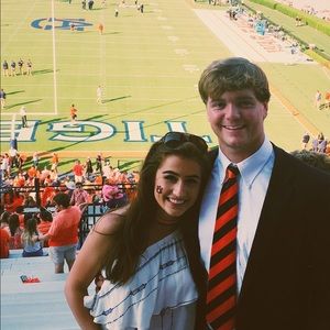 Meet your Posher, Larkin