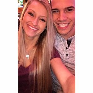 Meet your Posher, Levi