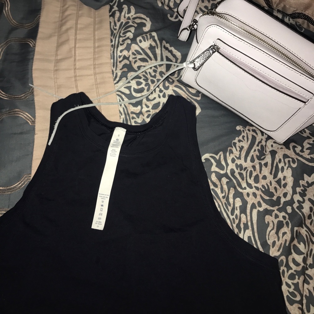Lululemon Tie the Knot Tank