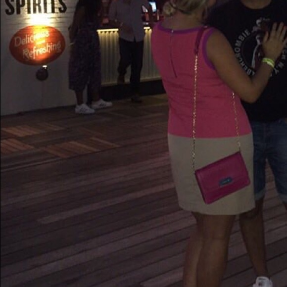 Stuart Weizman Pink Cross-body Wallet Bag - Picture 3 of 4