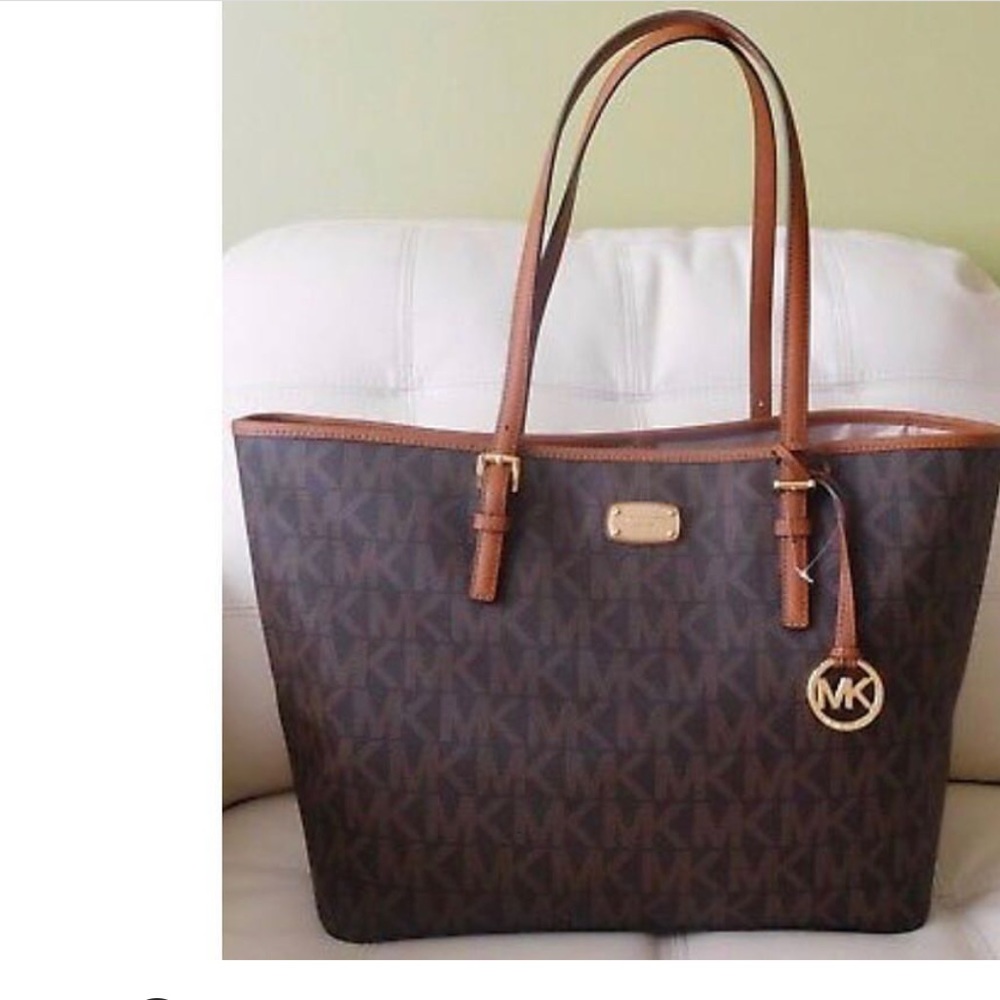 MK tote