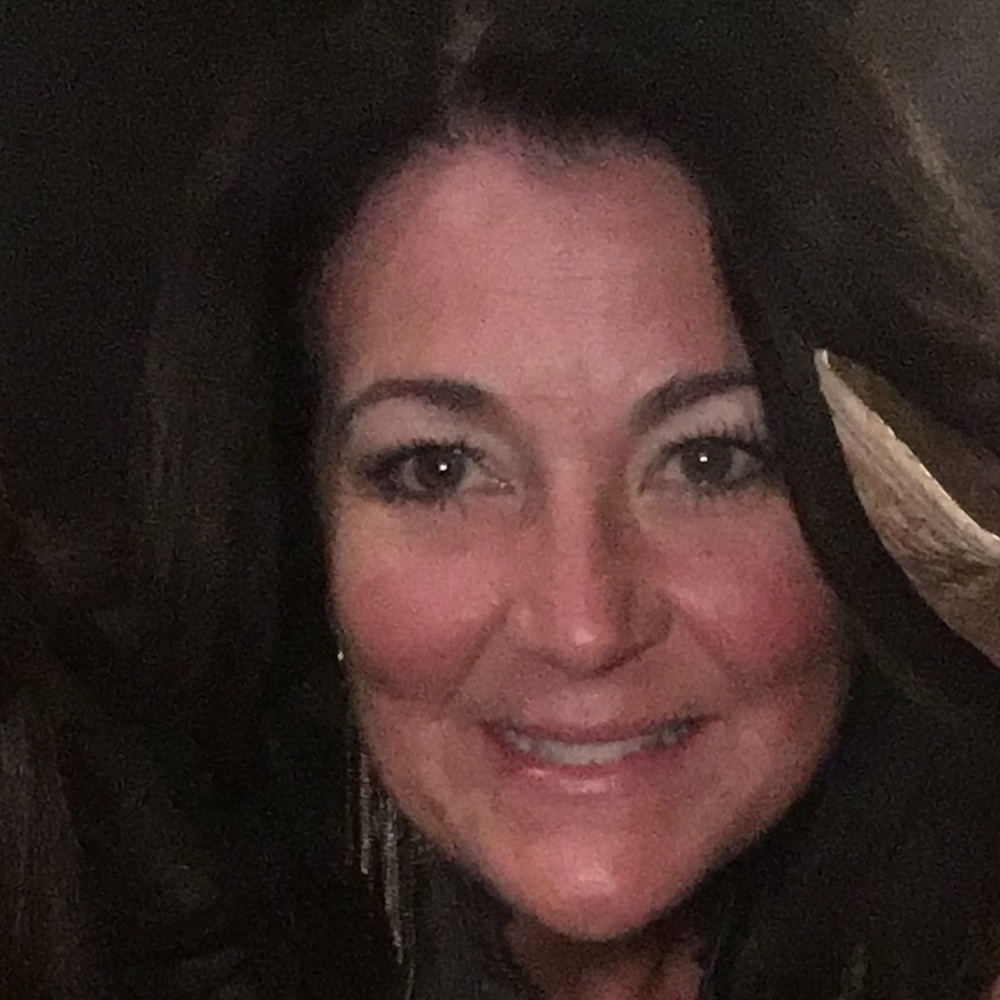 Meet your Posher, Lorraine