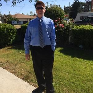 Meet your Posher, Elias