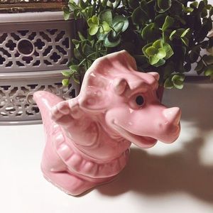 Triceratops Pink Planter  🌵✨🎀