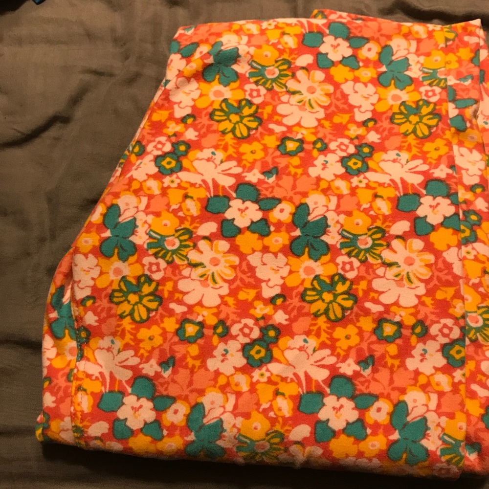 Lula Roe leggings OS