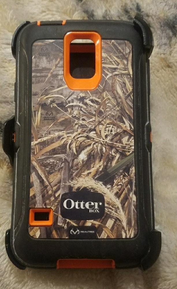 Galaxy s5 otterbox phone case with 2 clips