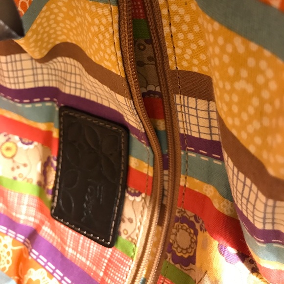 Fossil Canvas Vintage Collection Purse - Picture 6 of 6