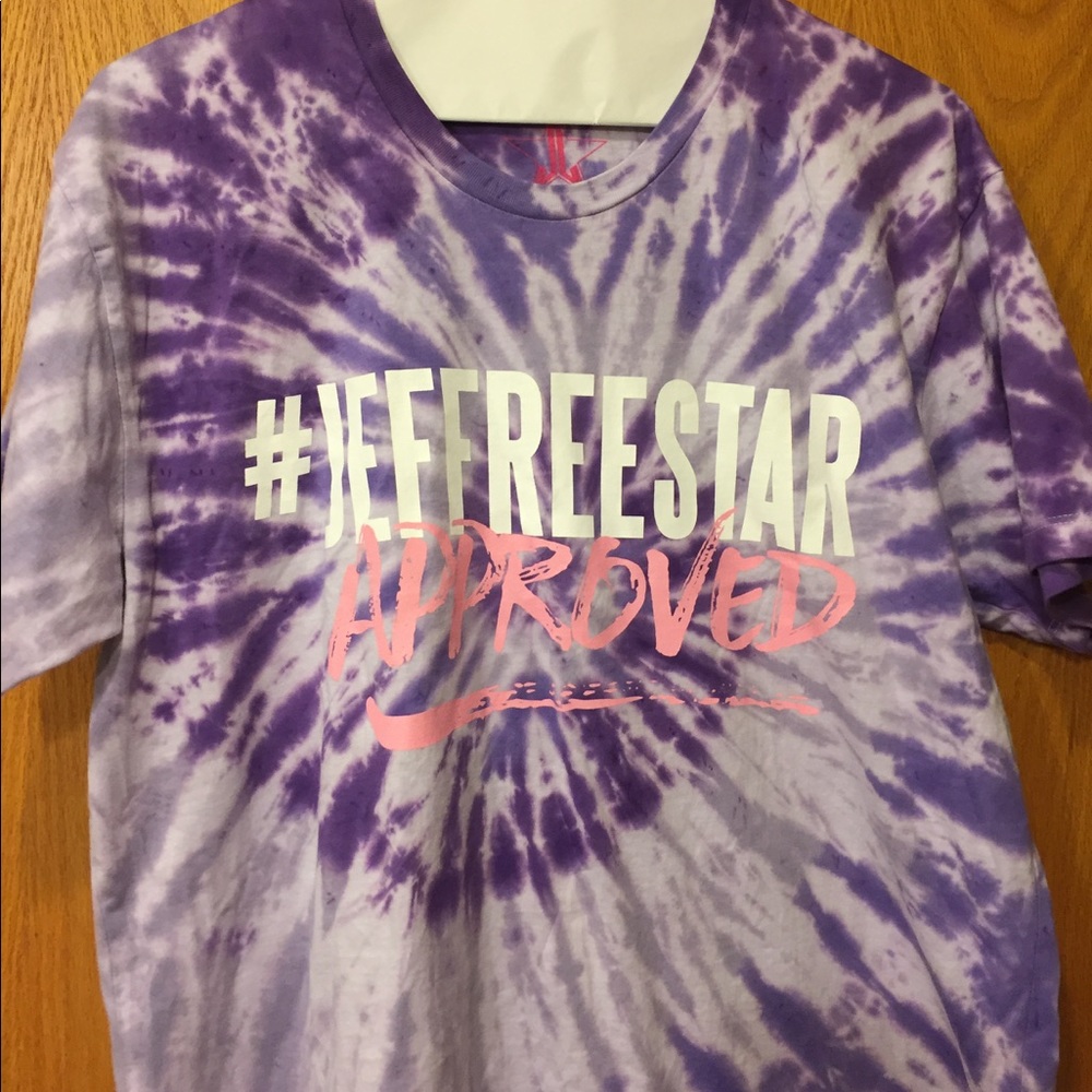 Jeffree star Tshirt