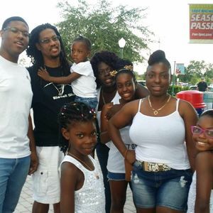 Meet your Posher, Lee lee