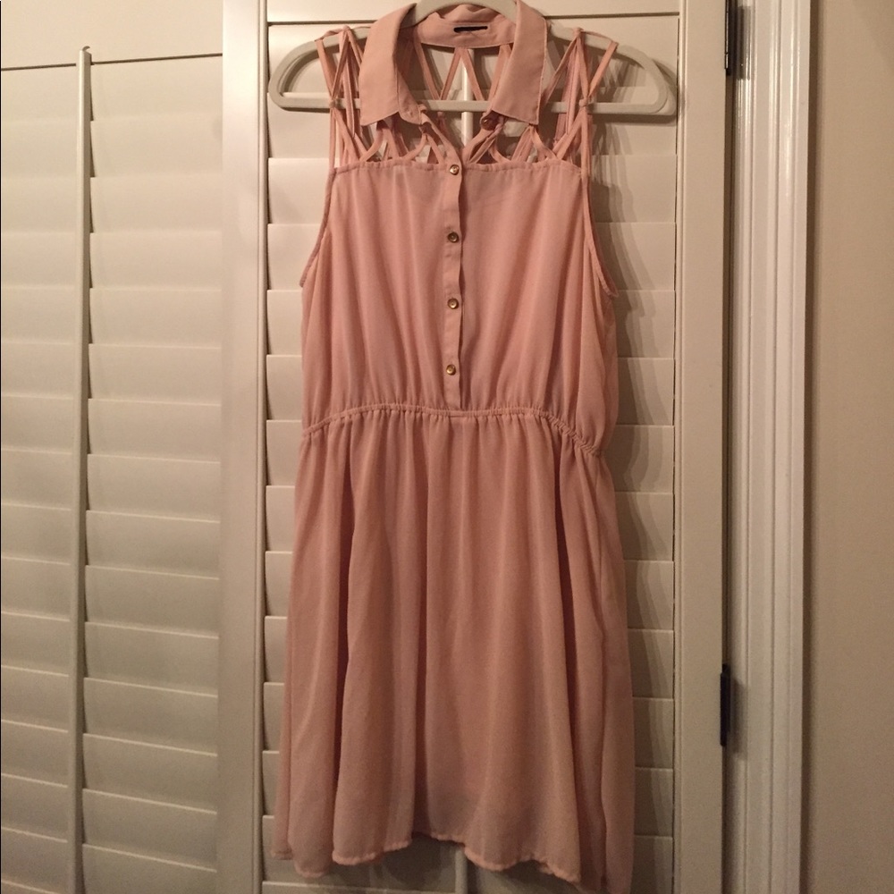 Dress - Picture 2 of 4
