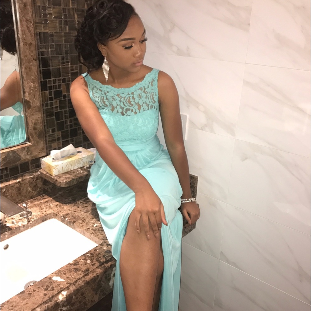 Meet your Posher, Tabitha