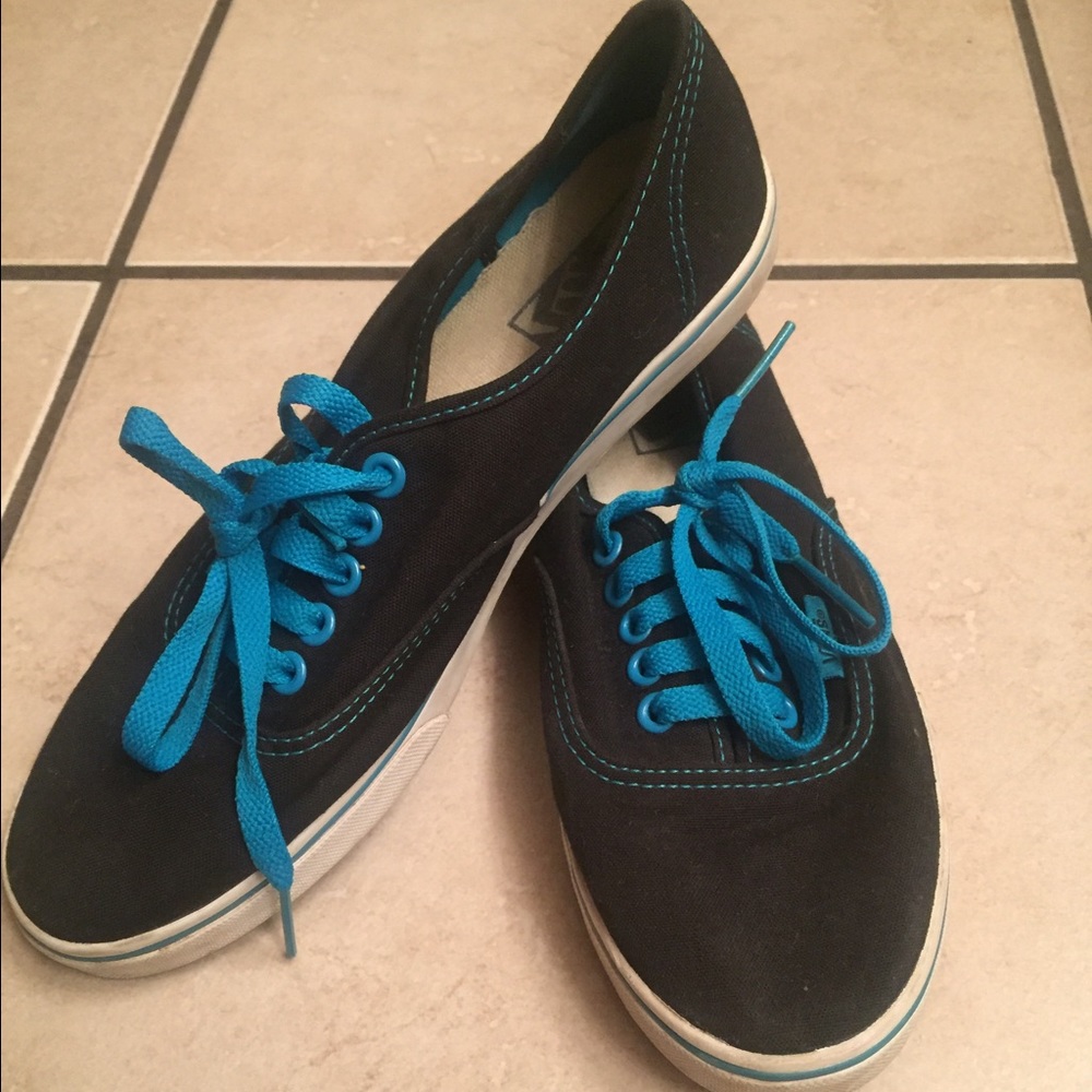 Black and Blue Lo Pro Vans