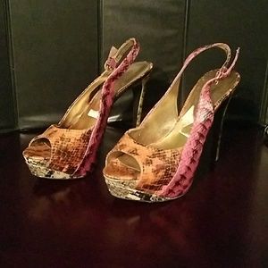 Guess Snakeskin Textured Heels