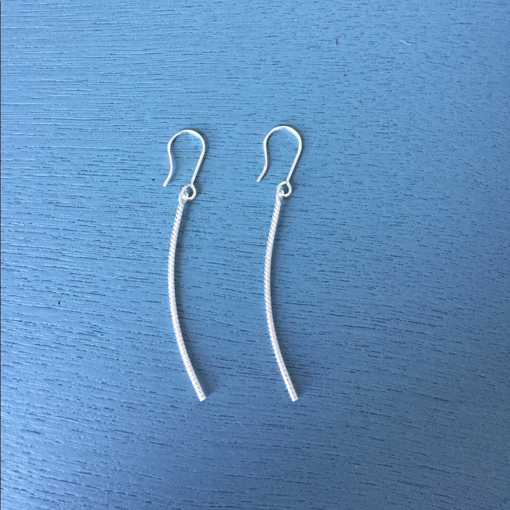 PRICE DROP NIP Sterling silver chain drop earrings - Picture 2 of 2