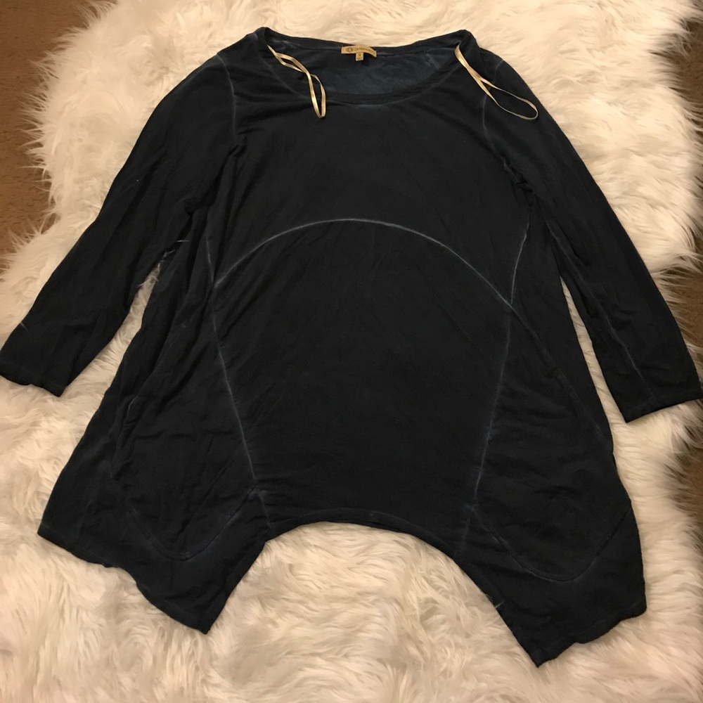 Democracy Top with pockets