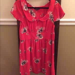 🔵 AEO Red & Floral Peter Pan Collar Dress
