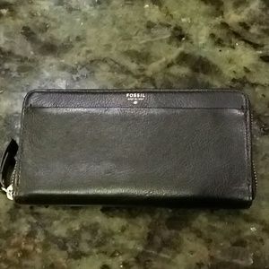 New Fossil Tessa Zip Clutch Black Wallet