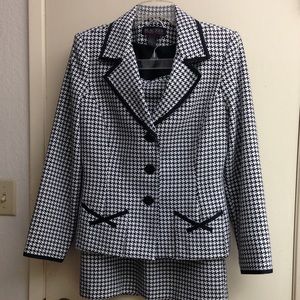 Blacker 2-piece Women's Suit by Stanley Blacker