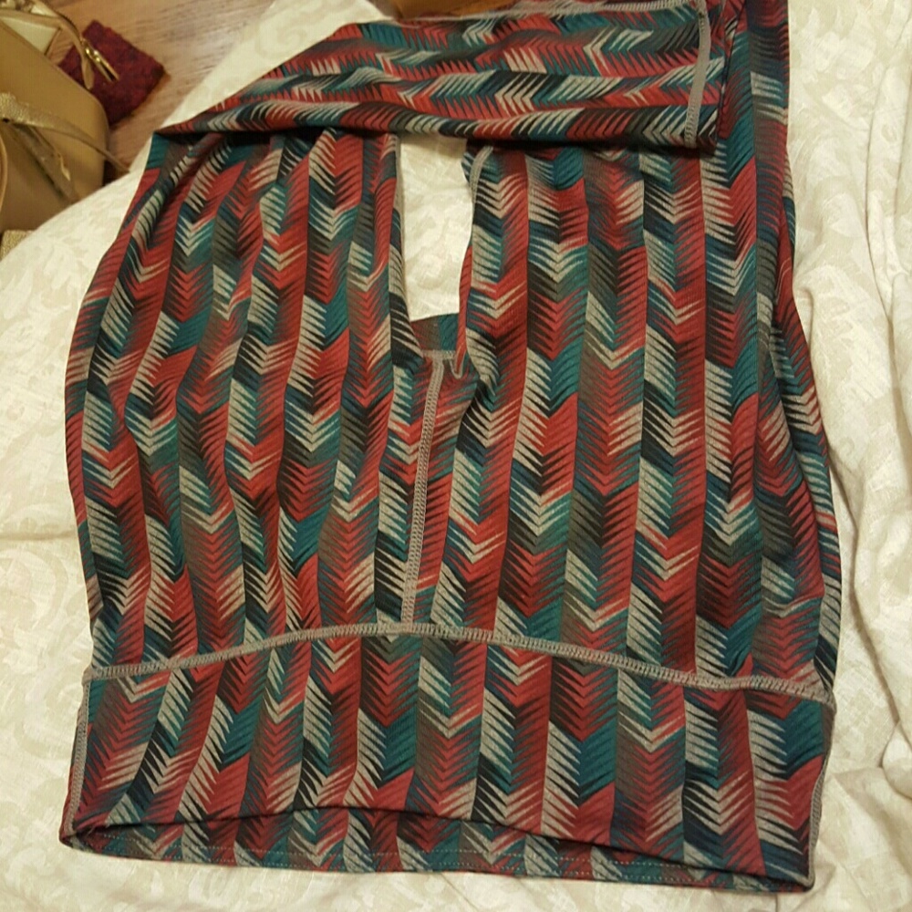 Fabletics Workout Leggings Capris - Size Small