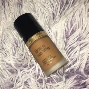 Too Faced Born This Way foundation