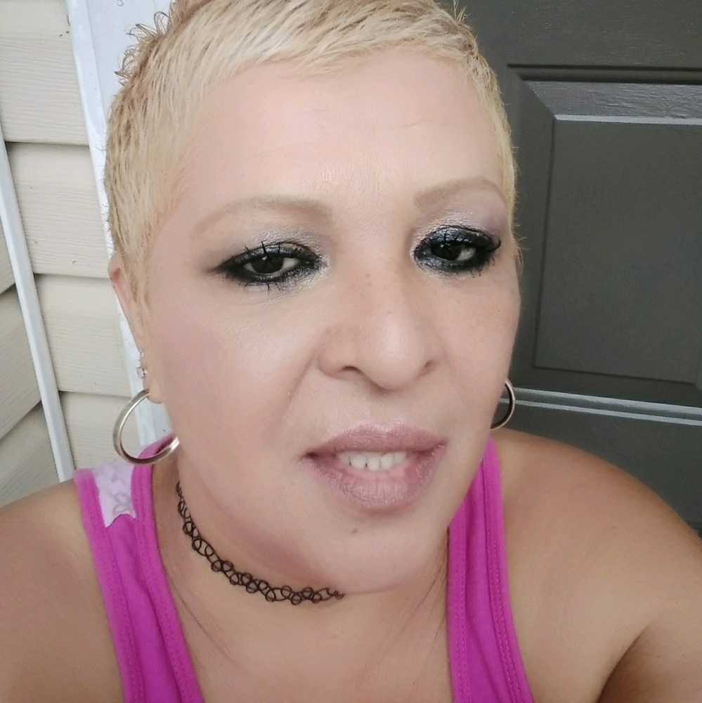 Meet your Posher, Denisse