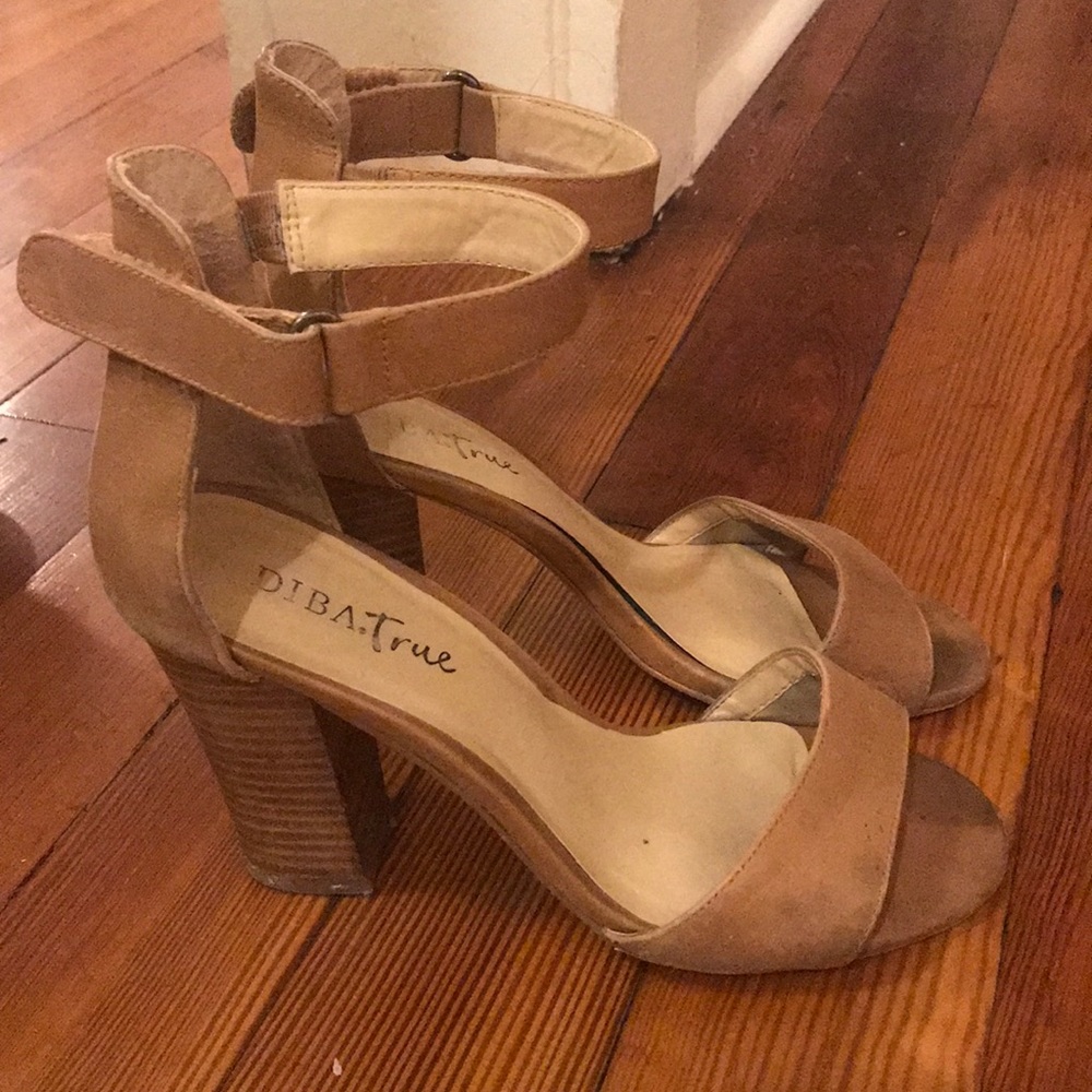 Nude heels