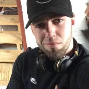 Meet your Posher, Mack