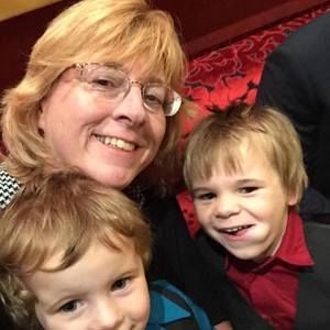 Meet your Posher, Rita