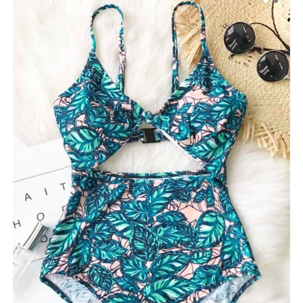 NWT Cupshe Cutout One Piece