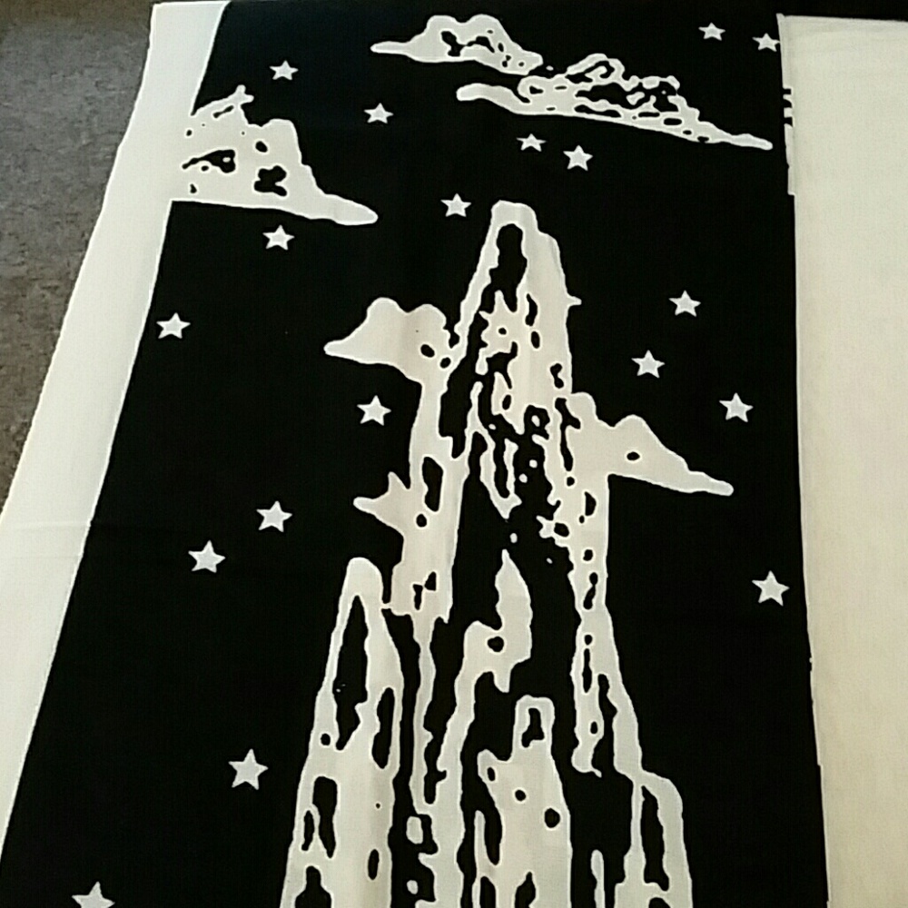 SALE! Moon Tarot Tapestry - Picture 8 of 8