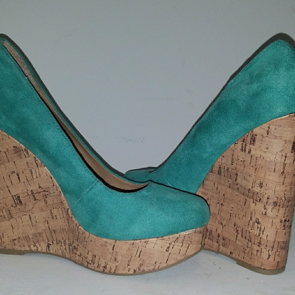 Turquoise wedges