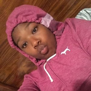 Meet your Posher, Kariona