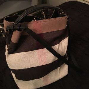 Burberry brand new large bag
