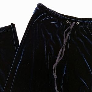 SOLD!! VINTAGE VELVET JOGGERS- PERFECT CONDITION