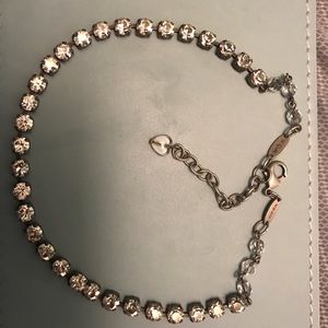Sabika London Choker