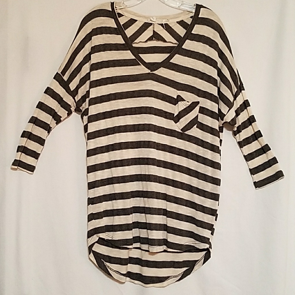 High/Low V-Neck Top
