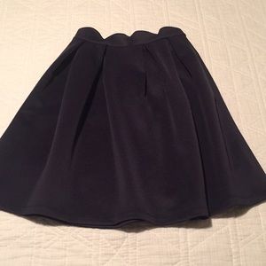 Navy mid-length skirt