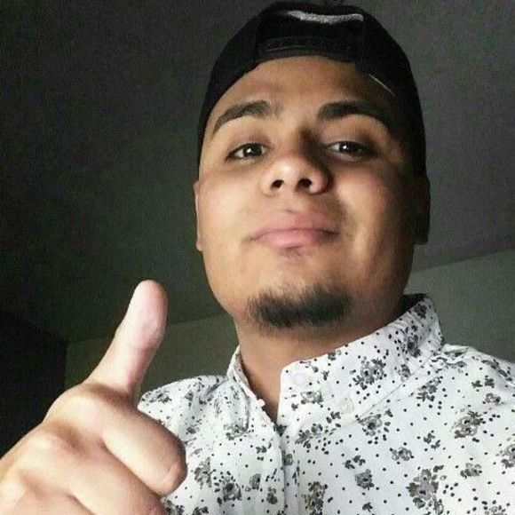 Meet your Posher, Gerardo - Picture 1 of 1