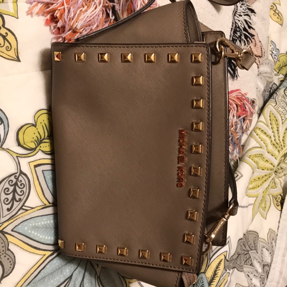 Michael Kors Selma In Dark Dune