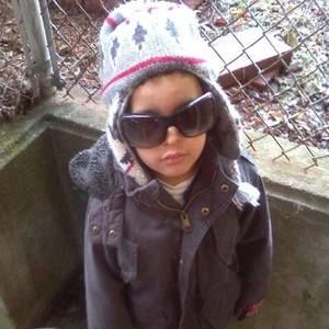 Meet your Posher, Candy