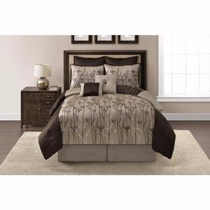 8 Piece Comforter Set