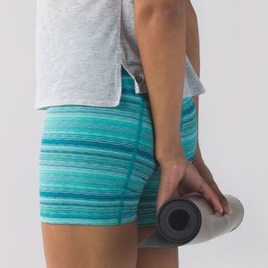 Lululemon Groove Short *Roll Down cosmic teal